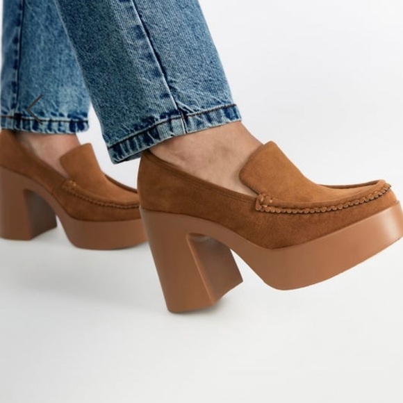 Reya Loafer Pump size 11 - Picture 2 of 7